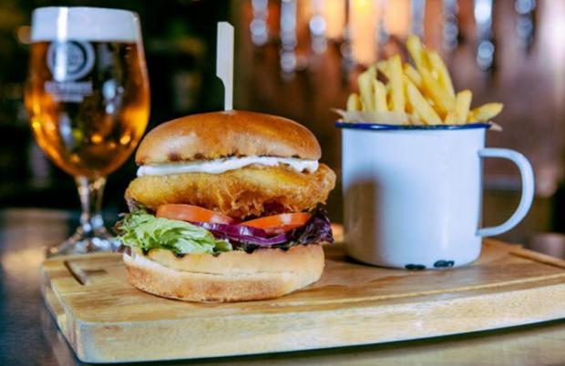 Penarth Times: Craft Beer Flight and Burgers for Two at Brewhouse and Kitchen. Credit: Buyagift