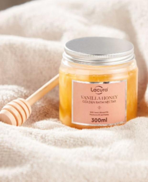 Penarth Times: Lacura Vanilla Honey Bath (Aldi)