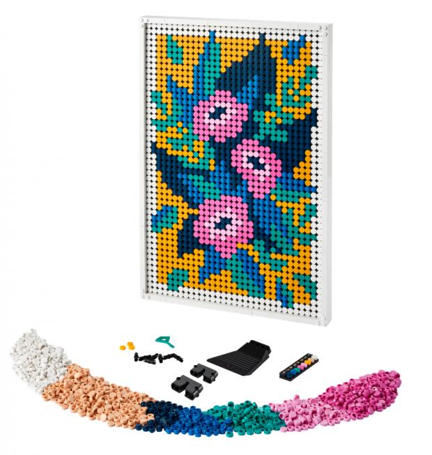 Penarth Times: LEGO® Art Floral Art Set. Credit: LEGO